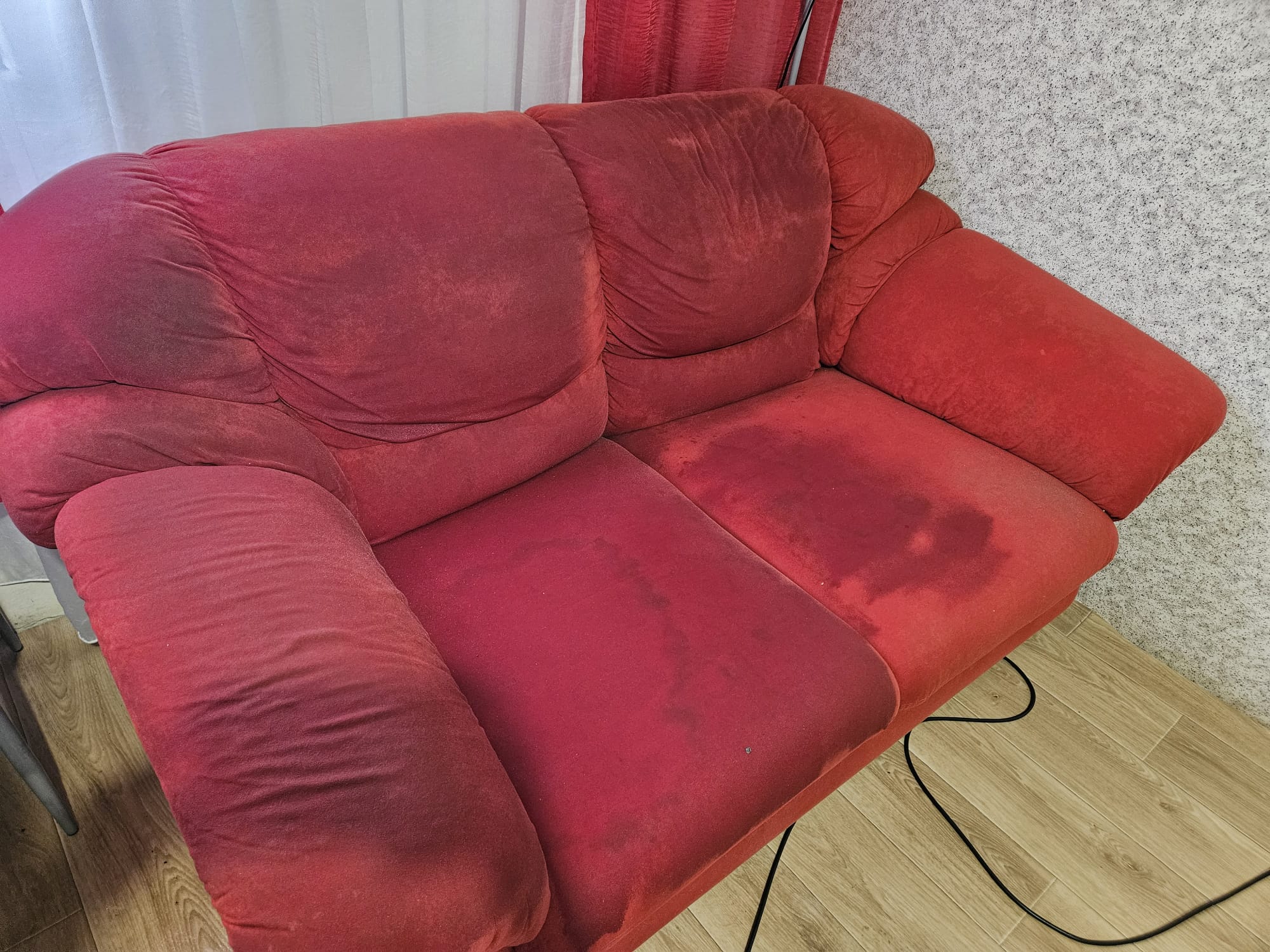 Kutna garnitura prije kemijskog čišćenja - SantClean