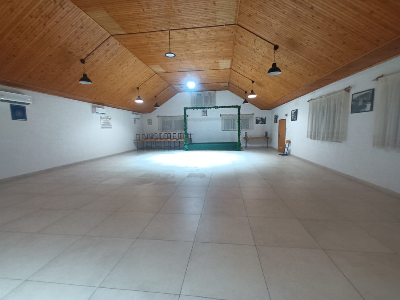 Nakon temeljitog i kemijskog čišćenja poda - SantClean