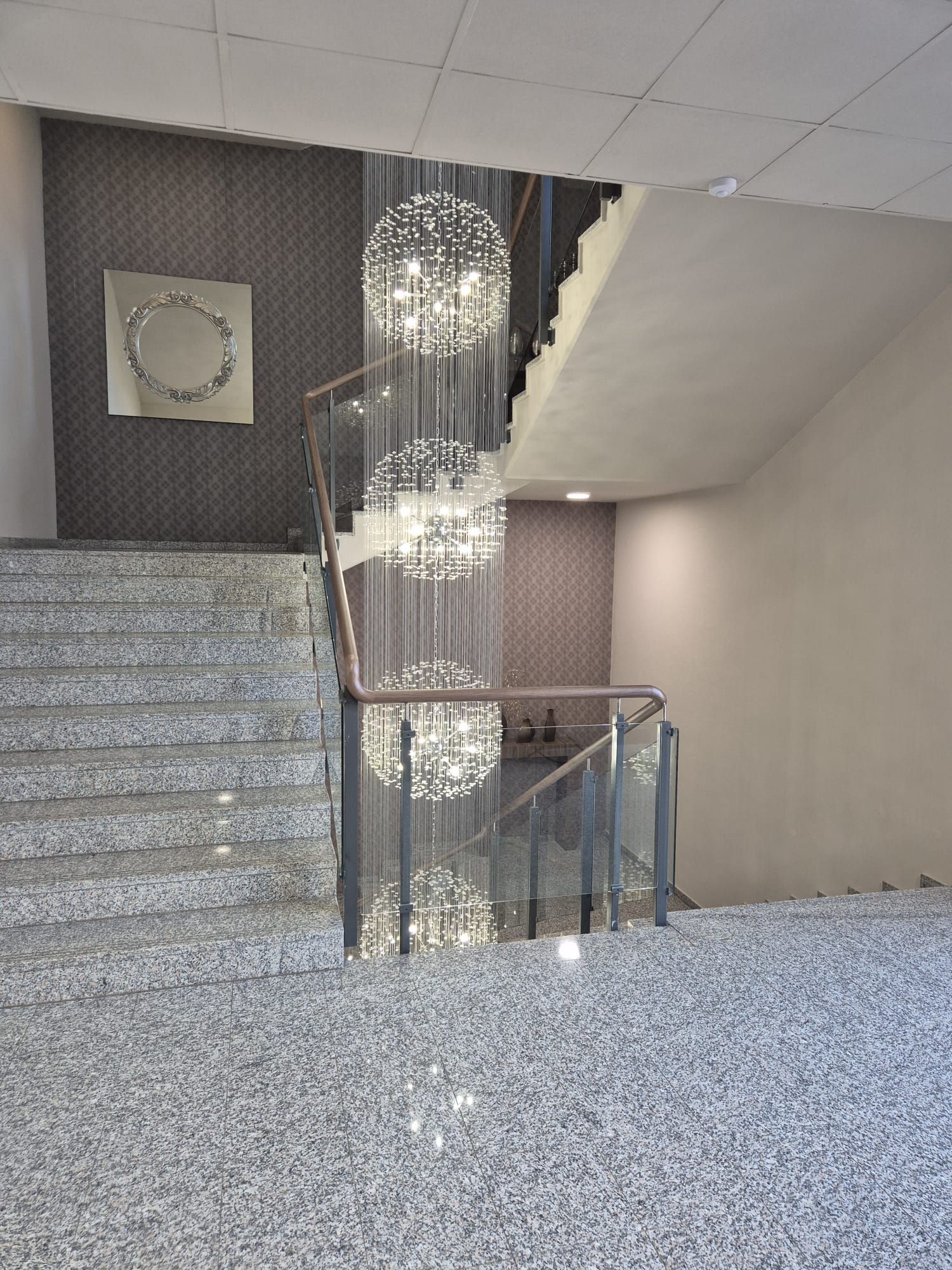 Profesionalno očišćeno stubište 2 - SantClean